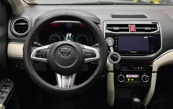 2019 Toyota Rush  1.5 G AT in Makati, Metro Manila-19