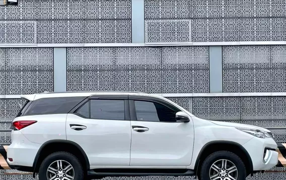 2018 Toyota Fortuner  2.4 G Diesel 4x2 AT in Makati, Metro Manila-7