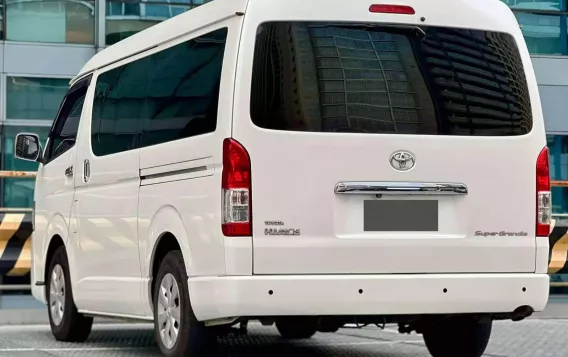 2018 Toyota Hiace Super Grandia in Makati, Metro Manila-8