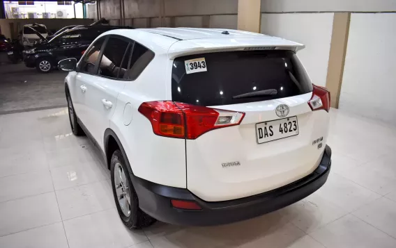 2015 Toyota RAV4  2.5 LTD in Lemery, Batangas-9