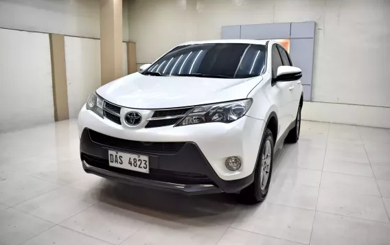 2015 Toyota RAV4  2.5 LTD in Lemery, Batangas-10