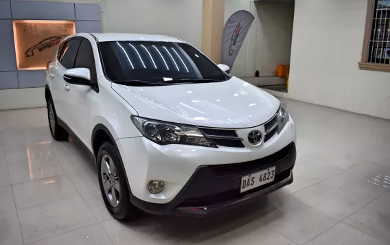 2015 Toyota RAV4  2.5 LTD in Lemery, Batangas-11