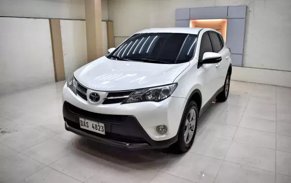 2015 Toyota RAV4  2.5 LTD in Lemery, Batangas-12