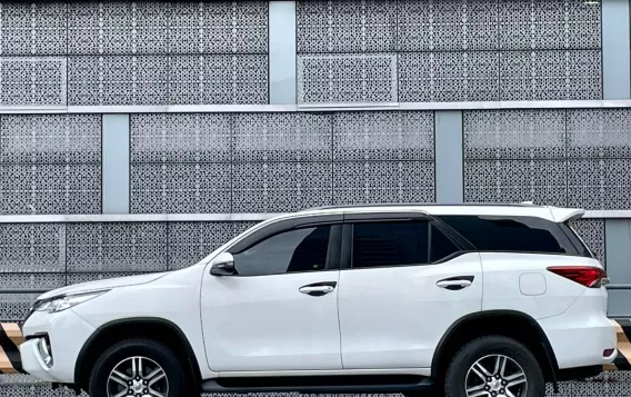 2018 Toyota Fortuner  2.4 G Diesel 4x2 AT in Makati, Metro Manila-6