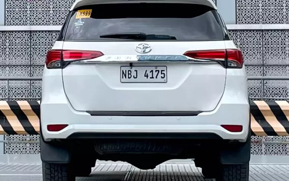 2018 Toyota Fortuner  2.4 G Diesel 4x2 AT in Makati, Metro Manila-7