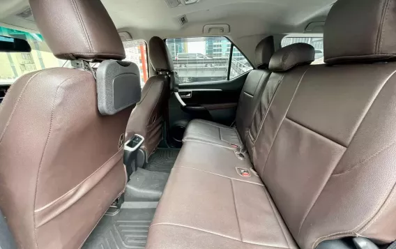 2018 Toyota Fortuner  2.4 G Diesel 4x2 AT in Makati, Metro Manila-11