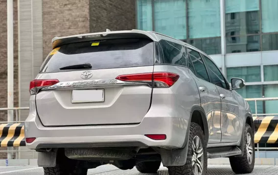 2017 Toyota Fortuner  2.4 G Diesel 4x2 MT in Makati, Metro Manila-5