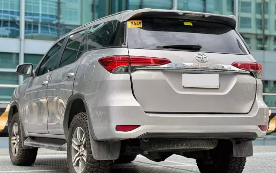 2017 Toyota Fortuner  2.4 G Diesel 4x2 MT in Makati, Metro Manila-8