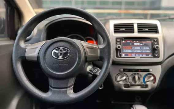 2017 Toyota Wigo  1.0 G AT in Makati, Metro Manila-9