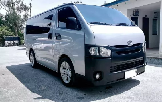 2021 Toyota Hiace  Commuter 3.0 M/T in Pasay, Metro Manila-1