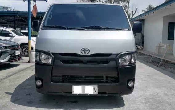 2021 Toyota Hiace  Commuter 3.0 M/T in Pasay, Metro Manila-2