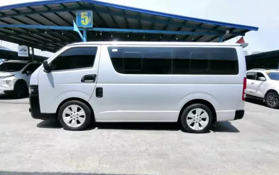 2021 Toyota Hiace  Commuter 3.0 M/T in Pasay, Metro Manila-3