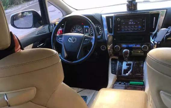 2020 Toyota Alphard  3.5 Gas AT in Taguig, Metro Manila-7