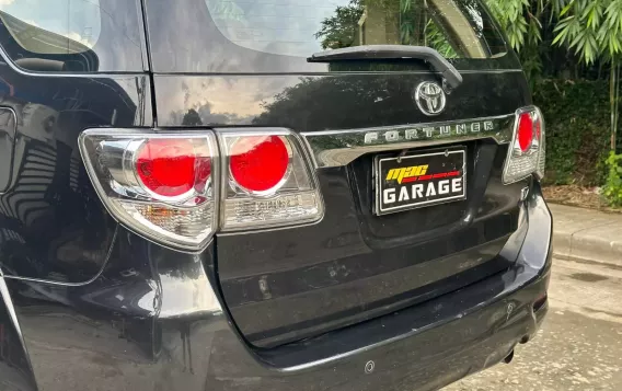 2015 Toyota Fortuner  2.4 V Diesel 4x2 AT in Manila, Metro Manila-11