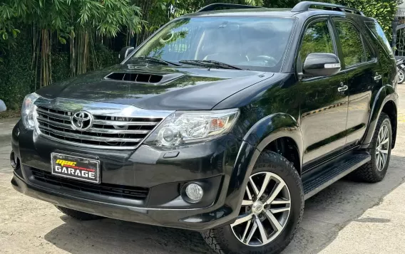 2015 Toyota Fortuner  2.4 V Diesel 4x2 AT in Manila, Metro Manila-5