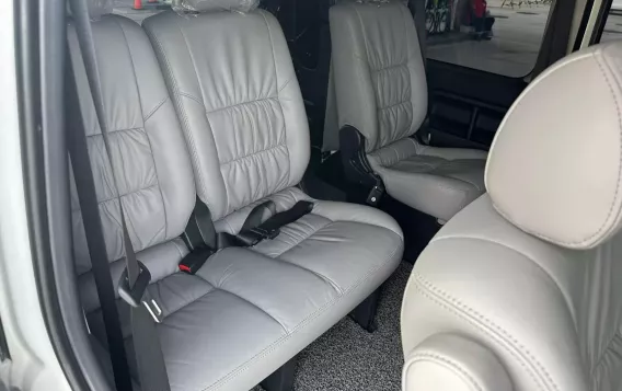 2018 Toyota Hiace  Super Grandia (Leather) 3.0 A/T Monotone in Manila, Metro Manila-12