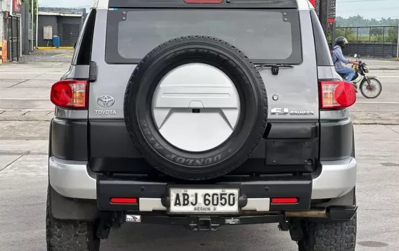 2015 Toyota FJ Cruiser  4.0L V6 in Manila, Metro Manila-5