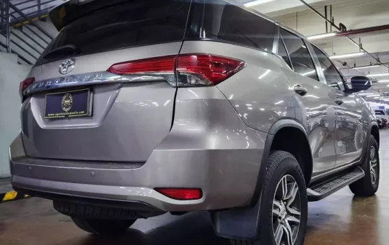 2018 Toyota Fortuner  2.7 G Gas A/T in Quezon City, Metro Manila-4