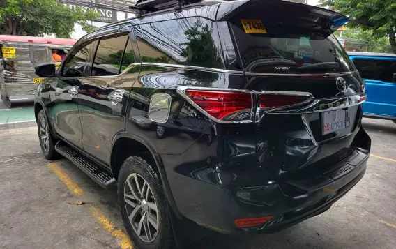 2017 Toyota Fortuner  2.4 V Diesel 4x2 AT in Las Piñas, Metro Manila-3