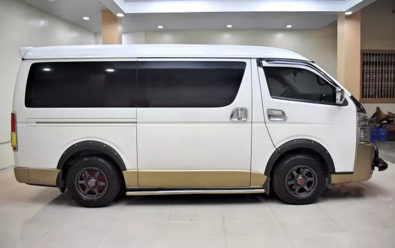 2016 Toyota Hiace  GL Grandia 3.0 A/T 2-Tone in Lemery, Batangas-3