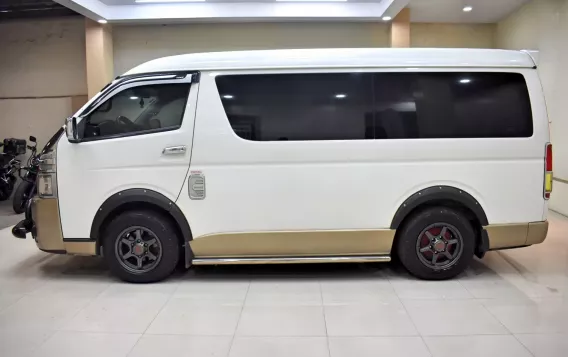 2016 Toyota Hiace  GL Grandia 3.0 A/T 2-Tone in Lemery, Batangas-6