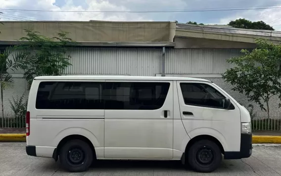 2023 Toyota Hiace  Commuter 3.0 M/T in Quezon City, Metro Manila-1