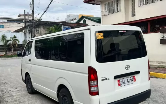 2023 Toyota Hiace  Commuter 3.0 M/T in Quezon City, Metro Manila-7