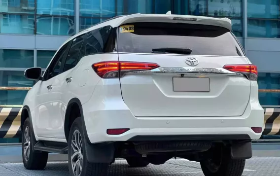 2016 Toyota Fortuner  2.4 V Diesel 4x2 AT in Makati, Metro Manila-3