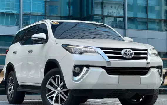 2016 Toyota Fortuner  2.4 V Diesel 4x2 AT in Makati, Metro Manila