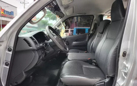 2020 Toyota Hiace in Las Piñas, Metro Manila-9