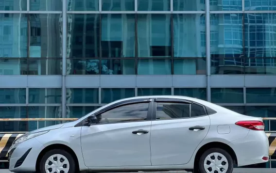 2019 Toyota Vios 1.3 XE CVT in Makati, Metro Manila-3