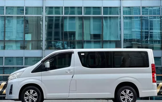 2020 Toyota Hiace Super Grandia (Leather) 2.8 AT in Makati, Metro Manila-5