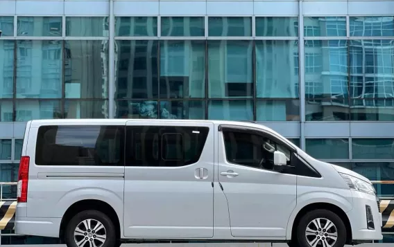 2020 Toyota Hiace Super Grandia (Leather) 2.8 AT in Makati, Metro Manila-6