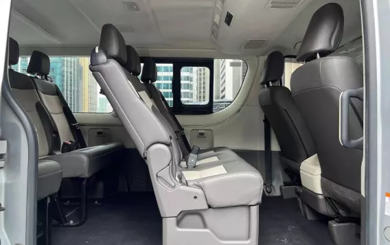 2020 Toyota Hiace Super Grandia (Leather) 2.8 AT in Makati, Metro Manila-9