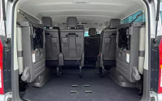 2020 Toyota Hiace Super Grandia (Leather) 2.8 AT in Makati, Metro Manila-12