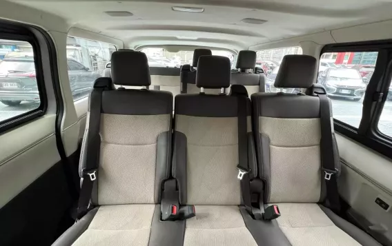 2020 Toyota Hiace Super Grandia (Leather) 2.8 AT in Makati, Metro Manila-15