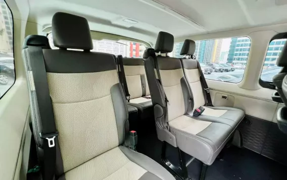 2020 Toyota Hiace  GL Grandia A/T in Makati, Metro Manila-6