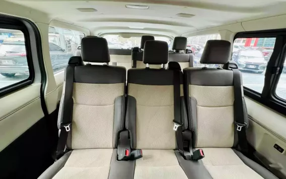 2020 Toyota Hiace  GL Grandia A/T in Makati, Metro Manila-8