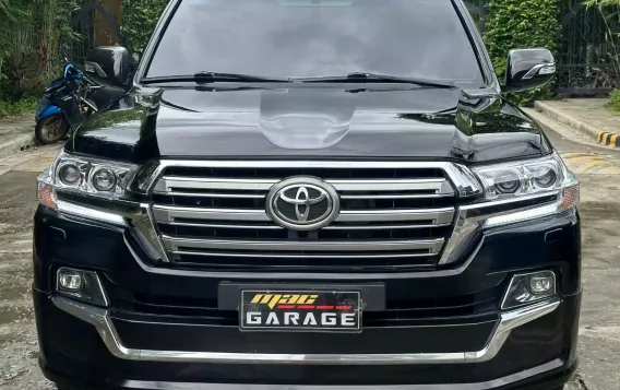 2013 Toyota Land Cruiser in Manila, Metro Manila