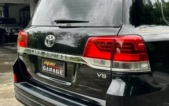 2013 Toyota Land Cruiser in Manila, Metro Manila-12