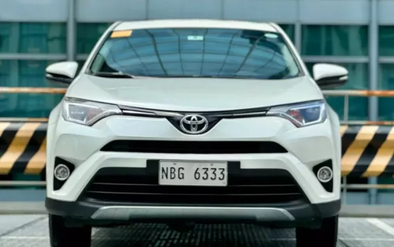 2018 Toyota RAV4 in Makati, Metro Manila-1