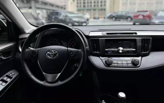 2018 Toyota RAV4 in Makati, Metro Manila-9