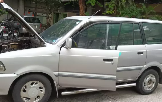 2001 Toyota Revo in Makati, Metro Manila-3