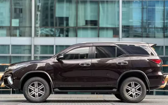 2017 Toyota Fortuner  2.4 G Diesel 4x2 AT in Makati, Metro Manila-3