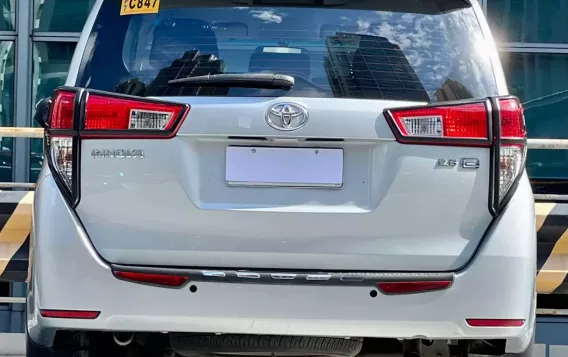 2020 Toyota Innova  2.0 E Gas AT in Makati, Metro Manila-5