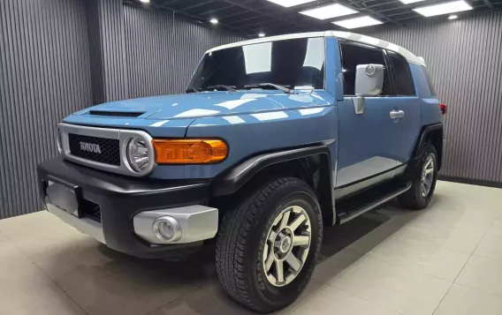 2014 Toyota FJ Cruiser  4.0L V6 in Manila, Metro Manila-1