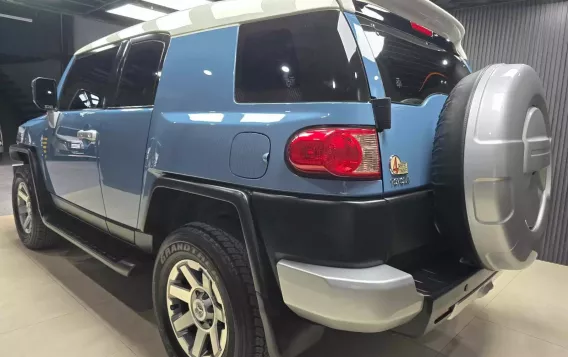 2014 Toyota FJ Cruiser  4.0L V6 in Manila, Metro Manila-10