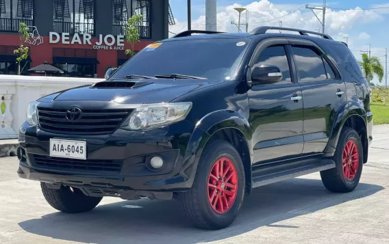 2015 Toyota Fortuner  2.4 V Diesel 4x2 AT in Manila, Metro Manila-3