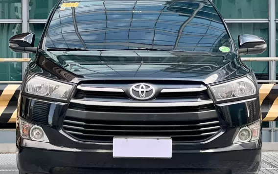 2020 Toyota Innova  2.0 E Gas AT in Makati, Metro Manila-2