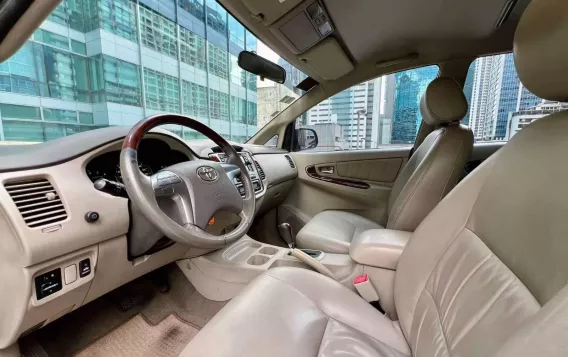 2014 Toyota Innova in Makati, Metro Manila-10